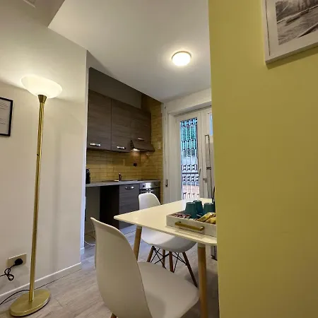 Vatichome Apartment Rom